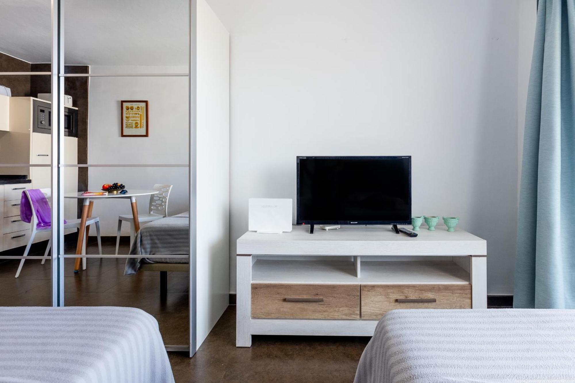 603 Comodoro Studio Beach Front Los Cristianos  Εξωτερικό φωτογραφία